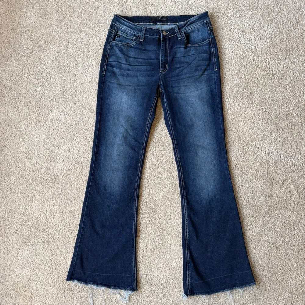 KanCan | Flare Jeans - Picture 1 of 8